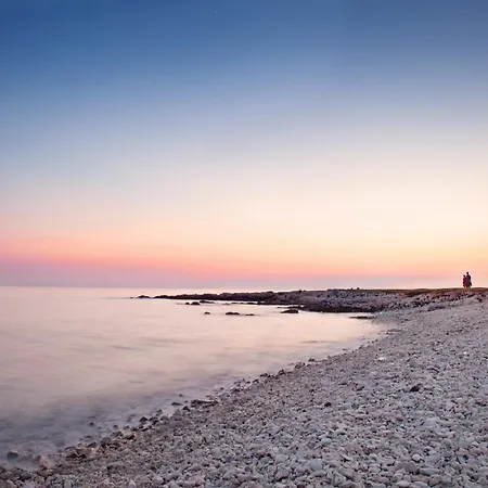 Apartamento Two Bedroom Milohanic Iii