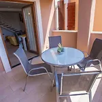 Two Bedroom Milohanic Iii * ポレッチ
